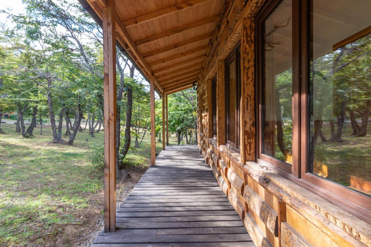 Mallin Colorado Ecolodge Aldana Esterno foto