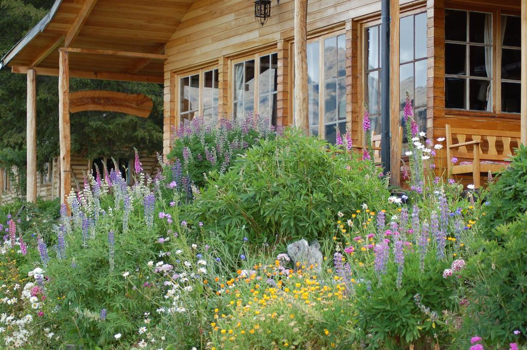 Mallin Colorado Ecolodge Aldana Esterno foto