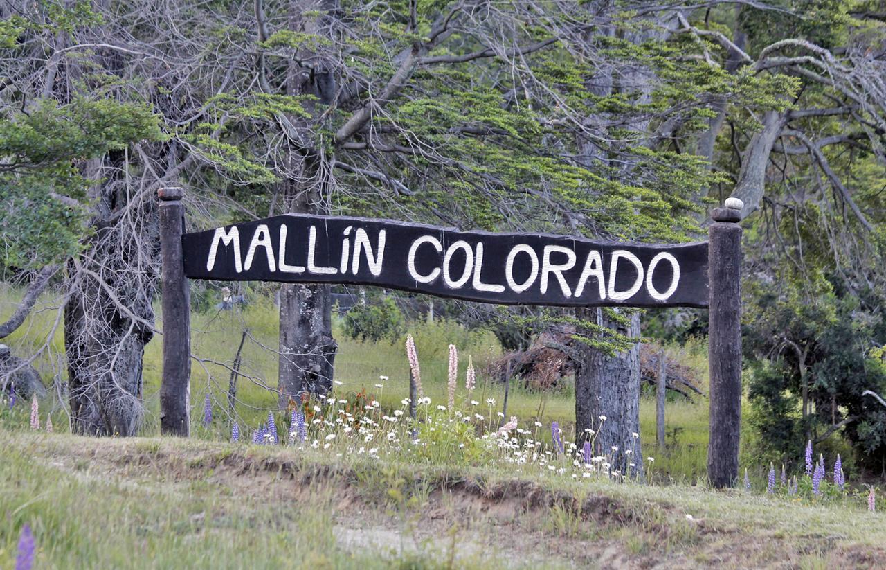 Mallin Colorado Ecolodge Aldana Esterno foto