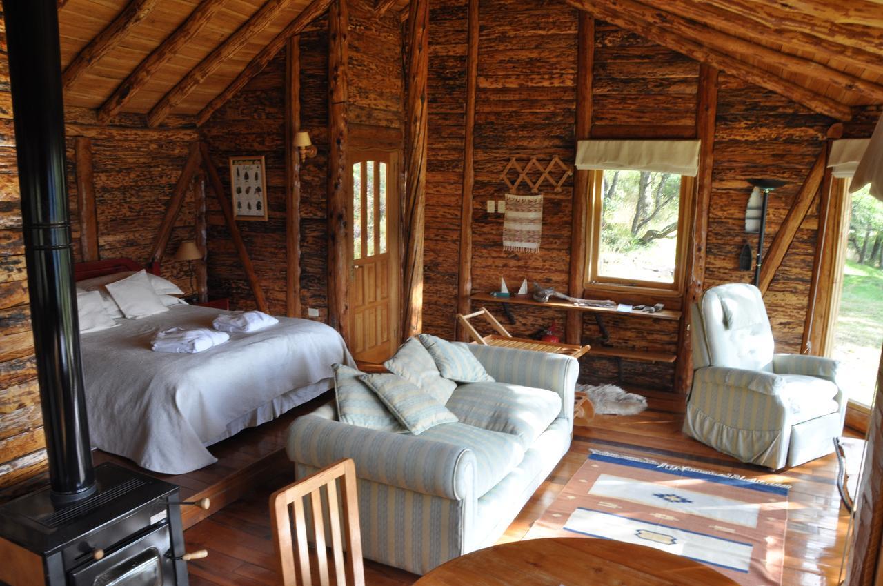 Mallin Colorado Ecolodge Aldana Esterno foto