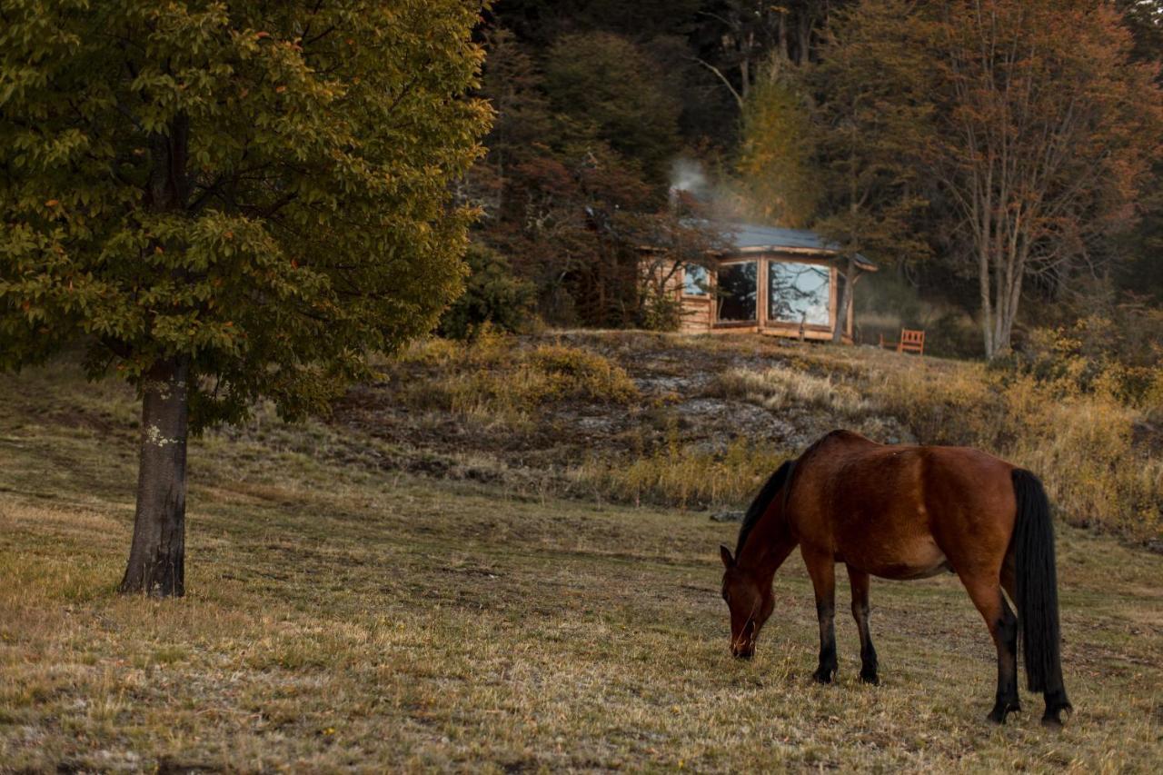 Mallin Colorado Ecolodge Aldana Esterno foto